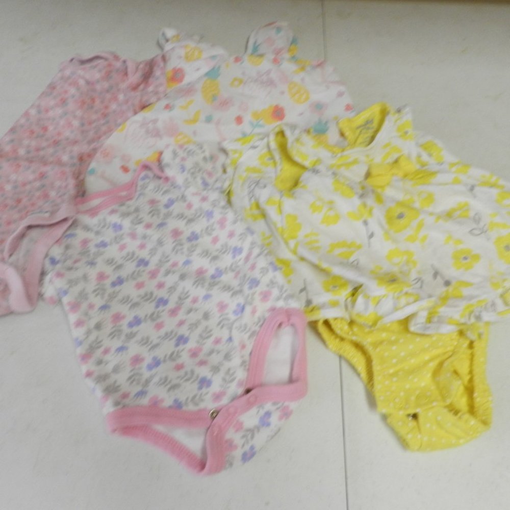 Baby Girl clothes lot 3-6 months - Picture 8 of 8